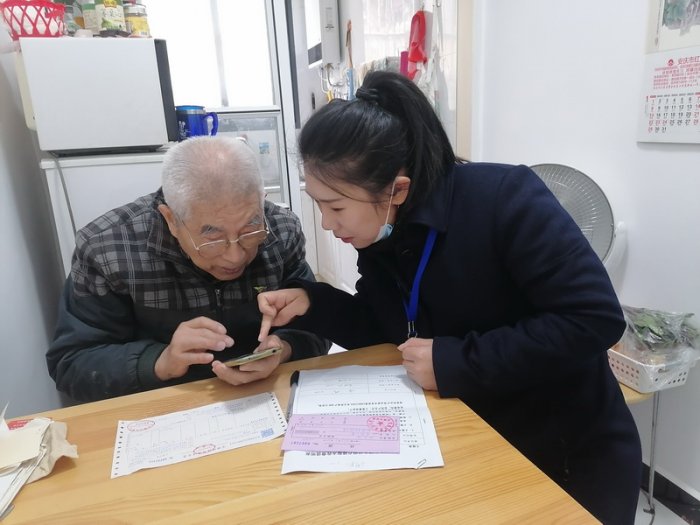 服务器放置水中一年能节省多少电能？ (服务器在水里怎么散热)-虎跃云资讯网